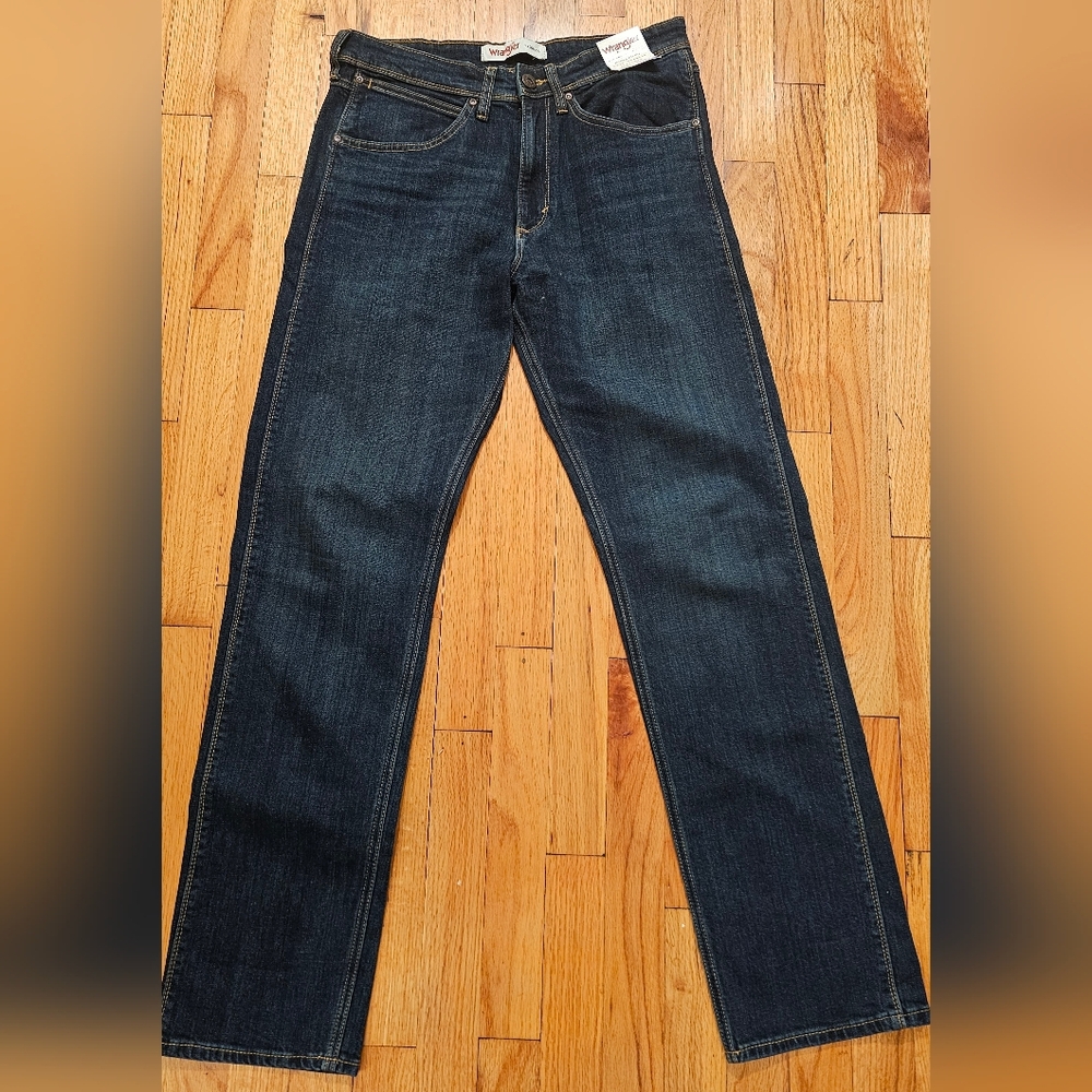 Wrangler Men's Deep Indigo Straight Jeans